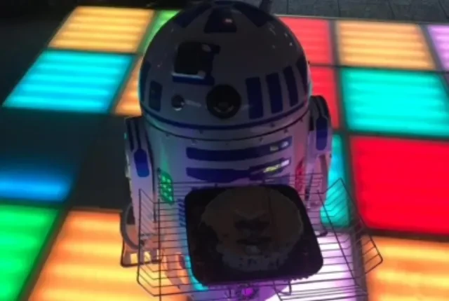 Квест «Спасение R2D2»